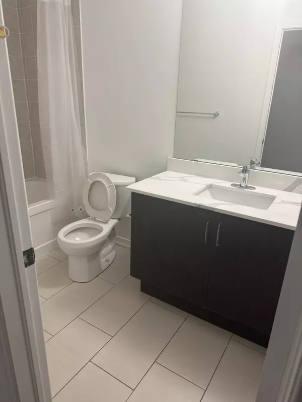 Brampton, ON L7A 4K6,22 Edsel RD #Main floor