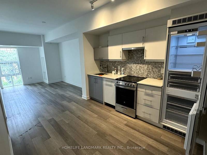 181 Huron ST #206, Toronto C01, ON M5T 0C1