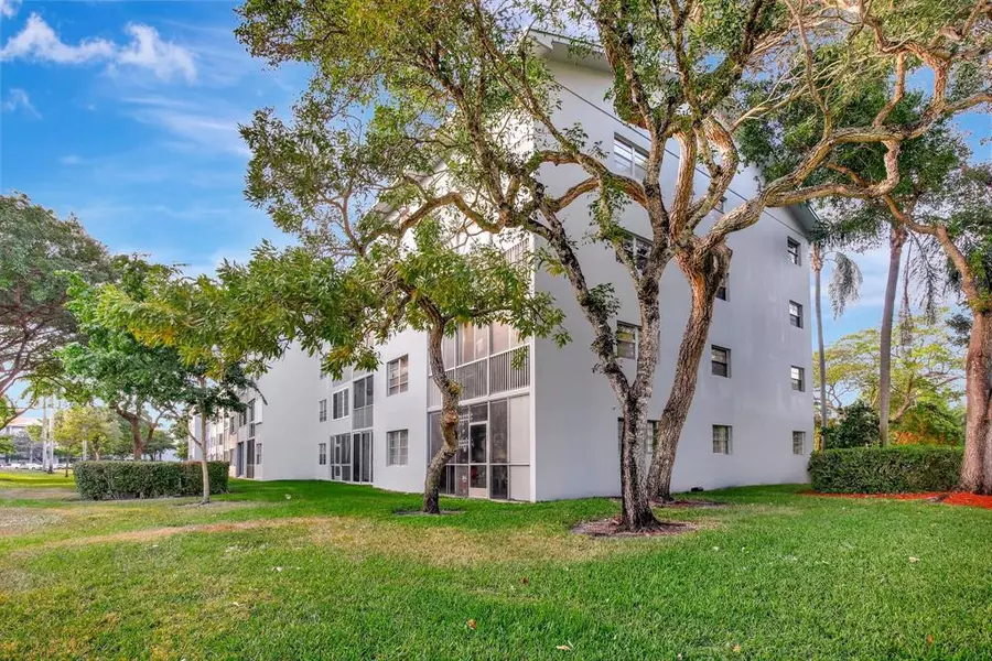 12600 SW 5th Ct #410 L, Pembroke Pines, FL 33027