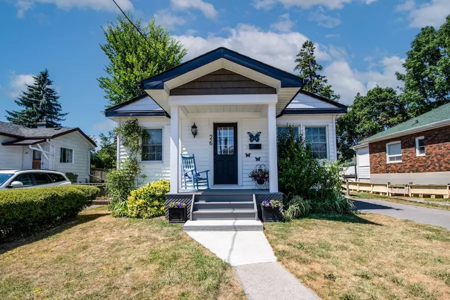 26 Victoria AVE, Peterborough North, ON K9H 4V7