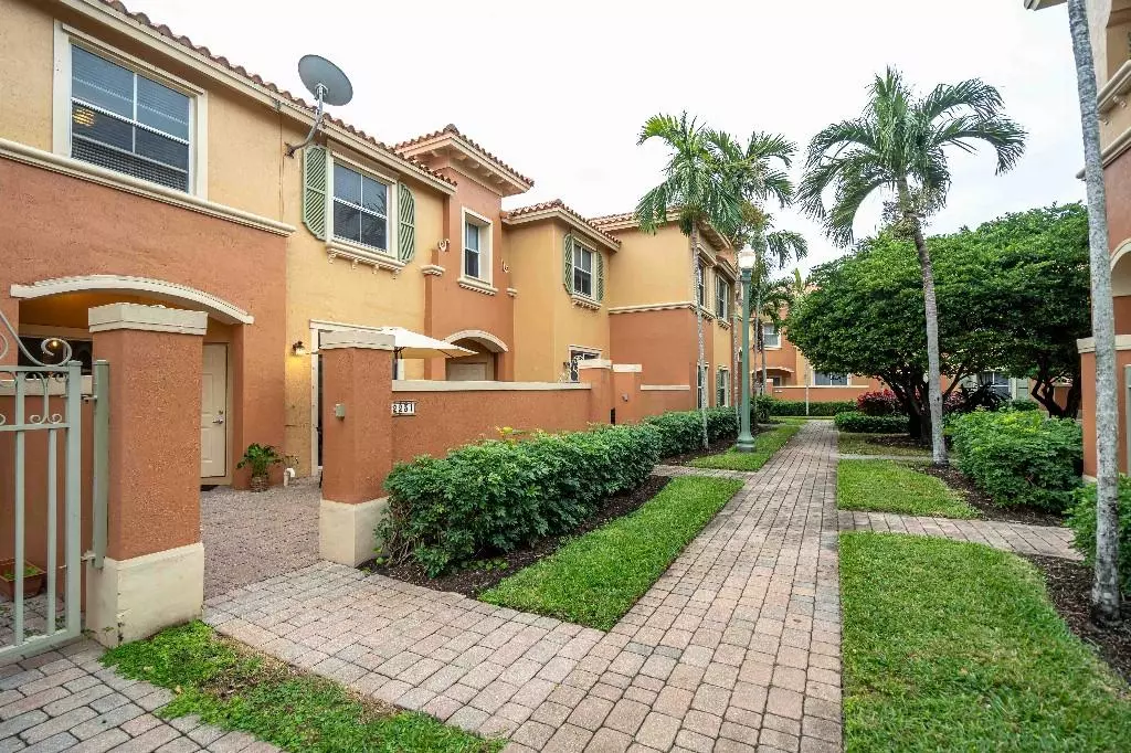 Fort Lauderdale, FL 33312,2231 Clipper Pl #5108