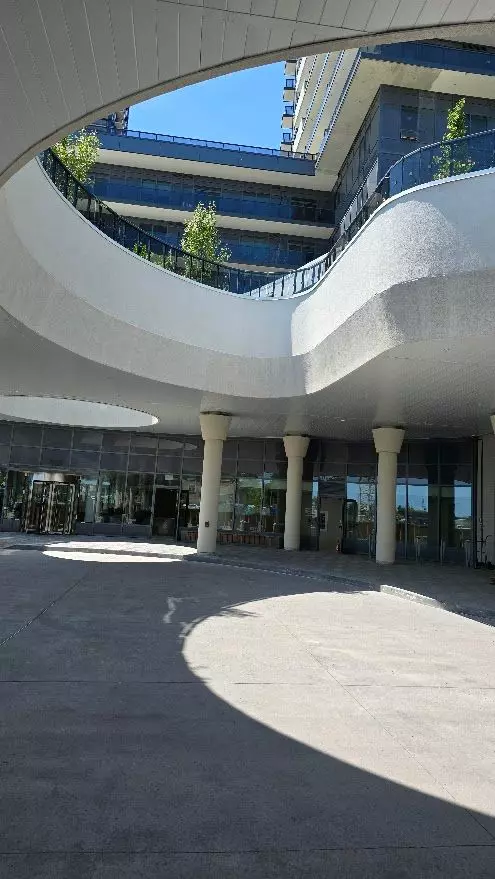 Mississauga, ON L4Z 3X7,5105 Hurontario ST #2106