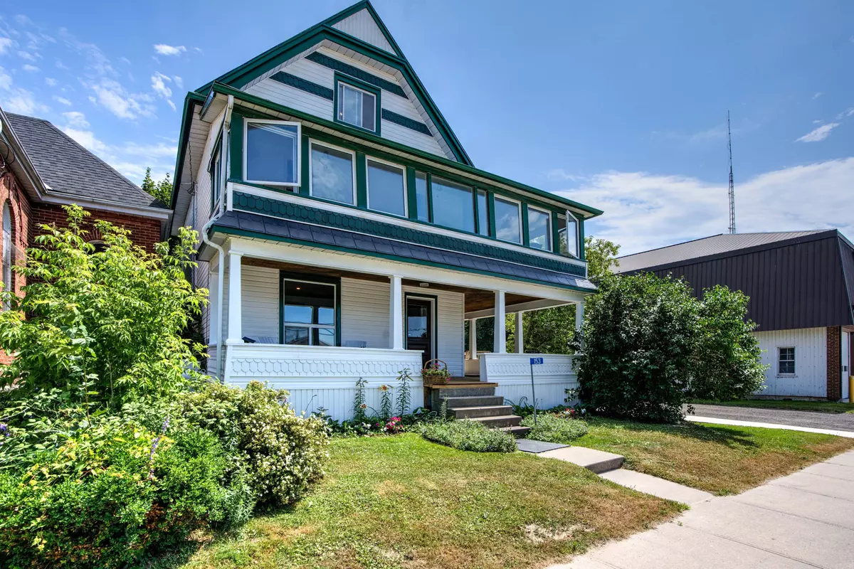 Leeds And The Thousand Islands, ON K0H 2N0,153 Main ST