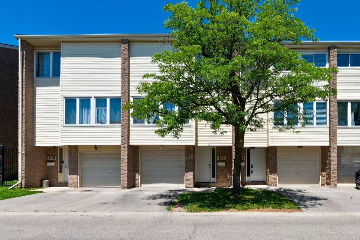 London South, ON N6E 2H1,700 Osgoode DR #166
