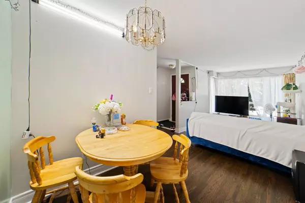 Toronto C13, ON M3A 2H3,35 Baltray CRES #Upper