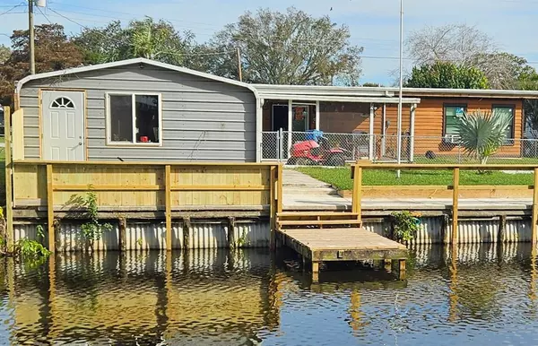Okeechobee, FL 34974,3015 SE 36th Ave