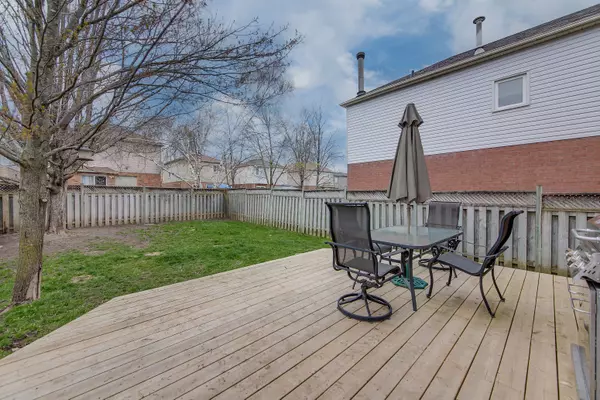 Barrie, ON L4N 7R9,107 Laidlaw DR