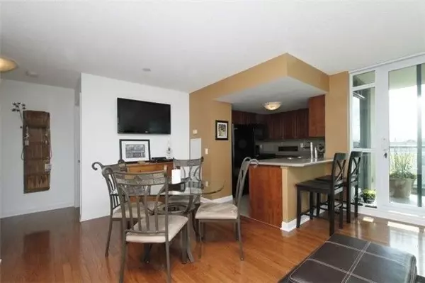 Toronto W08, ON M9C 0A3,225 Sherway Gardens RD #1002