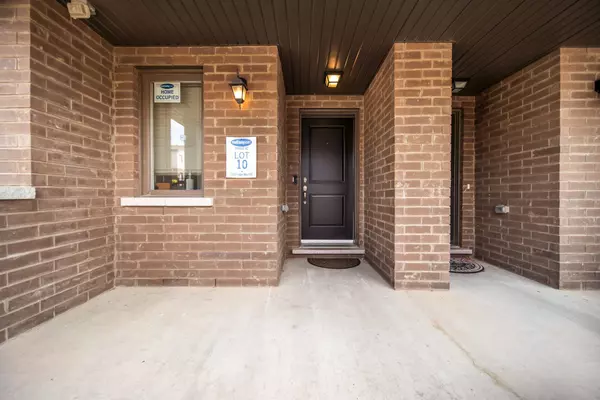 Milton, ON L9E 1N7,1125 Leger WAY #36