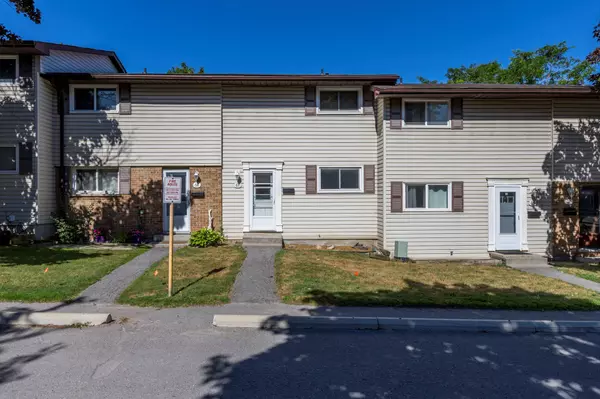 996 Sydenham RD #67, Peterborough South, ON K9J 7V7