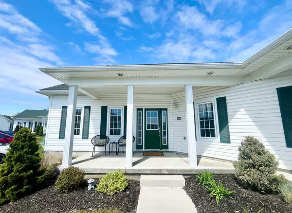 300 Croft ST #1002, Port Hope, ON L1A 0E1