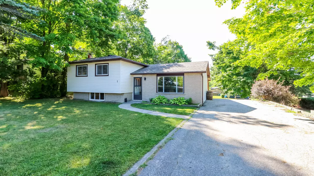 1 LAKEVIEW DR, Oro-medonte, ON L3V 0R3