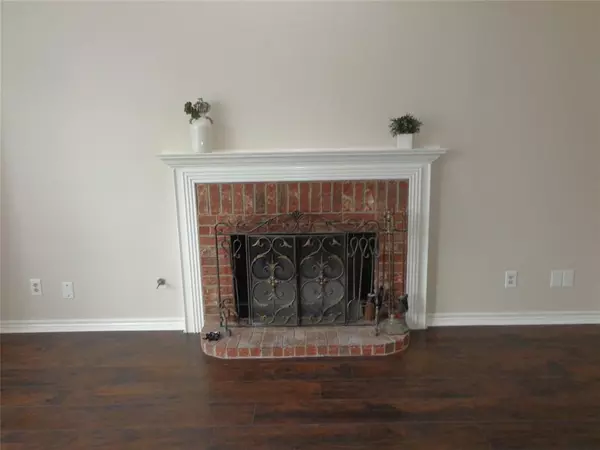 Grand Prairie, TX 75052,4421 Rosedale Drive
