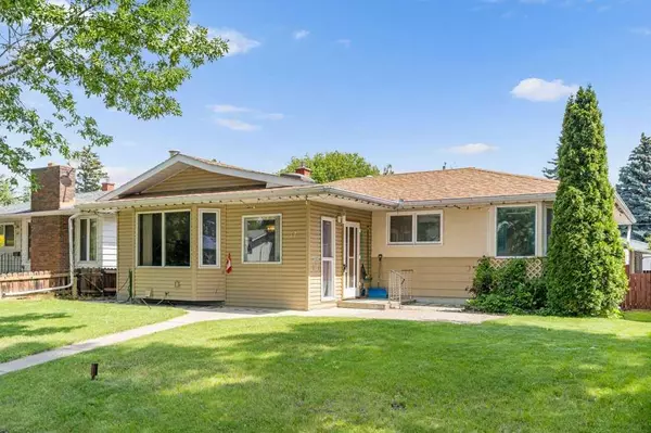 44 Fraser RD Southeast, Calgary, AB T2H 1E3