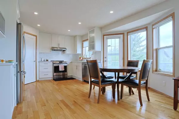 Calgary, AB T3A 5A1,108 Edgebrook Rise Northwest