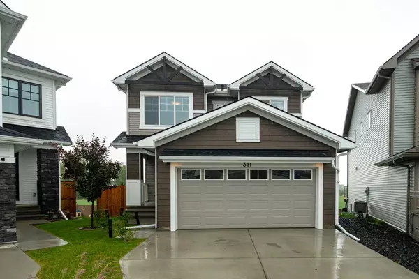 311 Monterey PL Southeast, High River, AB T1V 0H6
