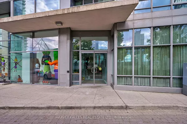 Toronto C01, ON M5V 3V1,3 Navy Wharf CT #2803