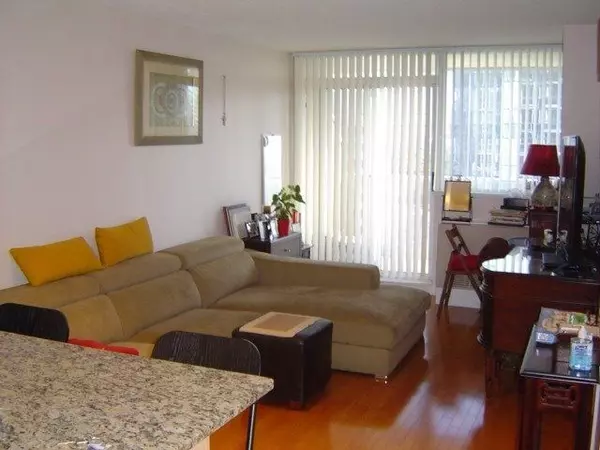 Toronto C14, ON M2M 0A8,5791 Yonge ST #2501