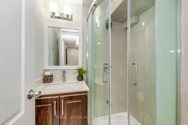 Mississauga, ON L5N 2G7,2656 Los Palmas CT