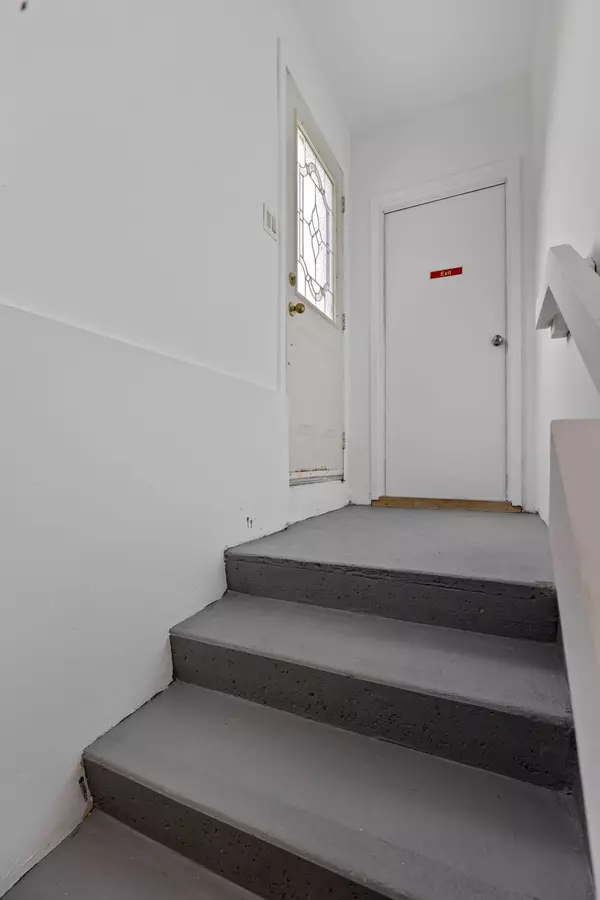 Mississauga, ON L5R 2G2,5359 Huntingfield DR #Basement Apt.