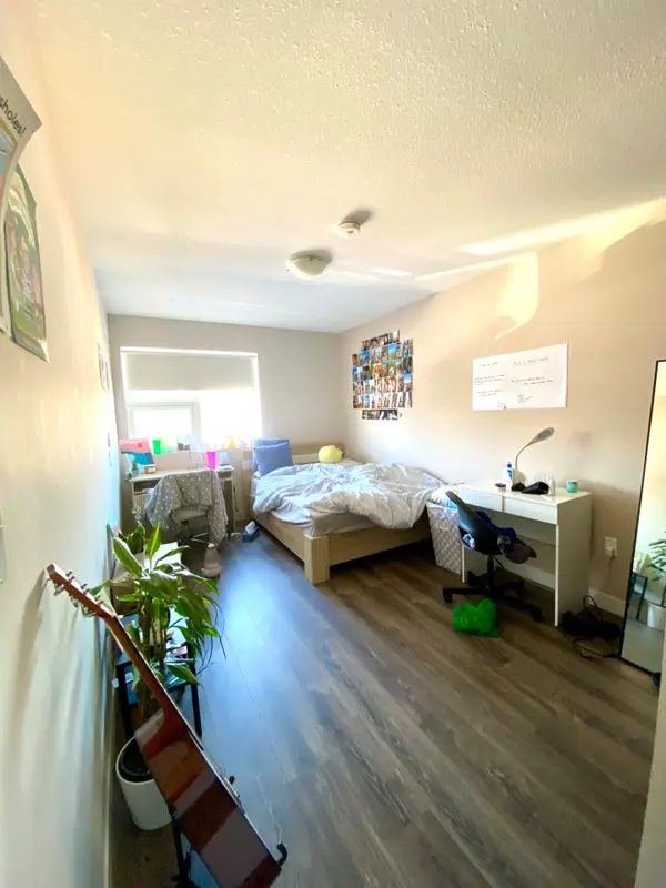 288 Albert ST #217, Waterloo, ON N2L 3T8