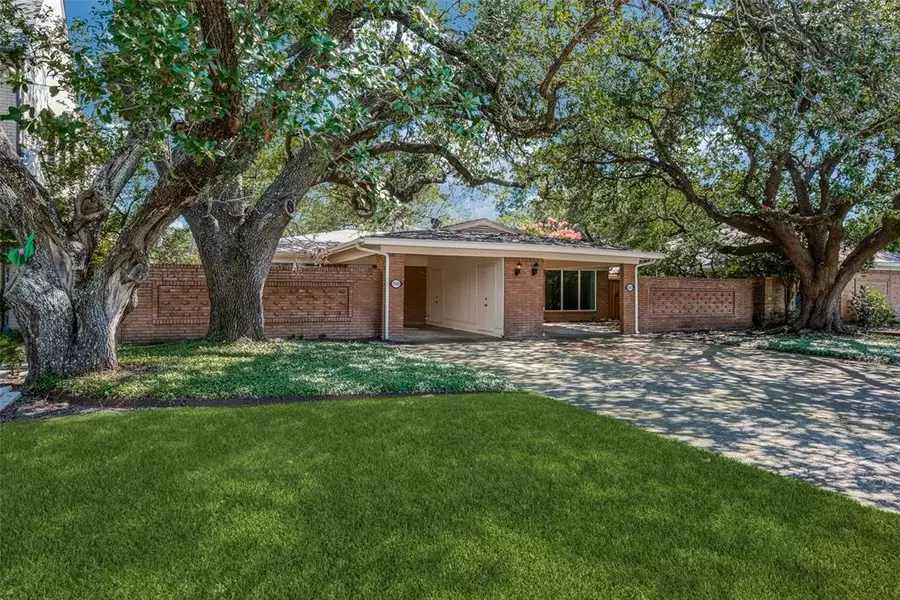 3545 Northwest Parkway, University Park, TX 75225