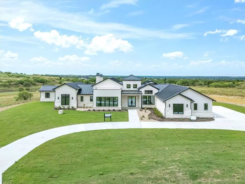 512 Sabine Drive, Aledo, TX 76008