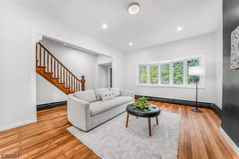 181 Winfield Ave, Jersey City, NJ 07305