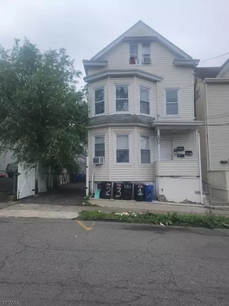 100 Franklin St, Paterson City, NJ 07524