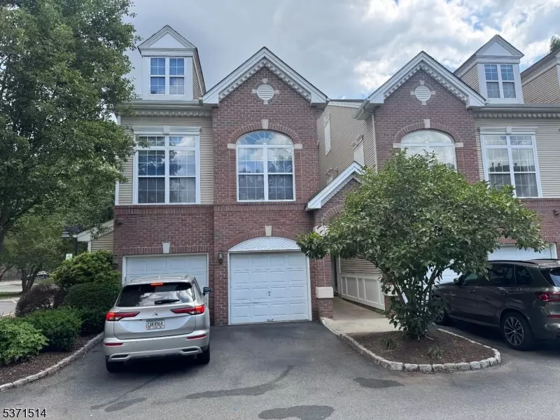125 Riverwalk Way, Clifton City, NJ 07014