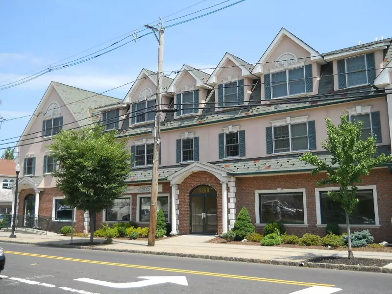 525 Central Ave, Apt 202 #202, Westfield Town, NJ 07090