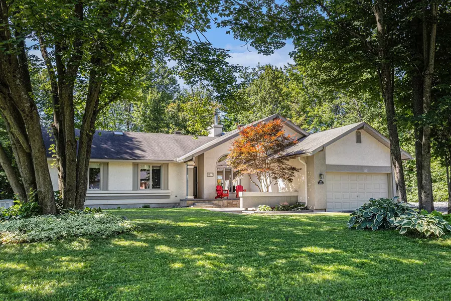 3617 DELSON DR, Orleans - Cumberland And Area, ON K4B 1K5