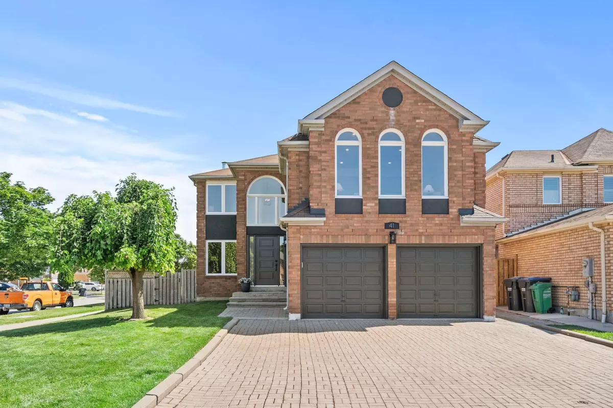 Brampton, ON L6Y 4J2,41 Duggan DR