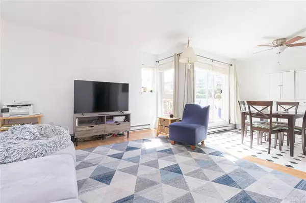 Victoria, BC V8T 2B5,1366 Hillside Ave #107