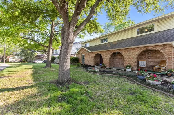 Richardson, TX 75080,407 Valley Cove Drive