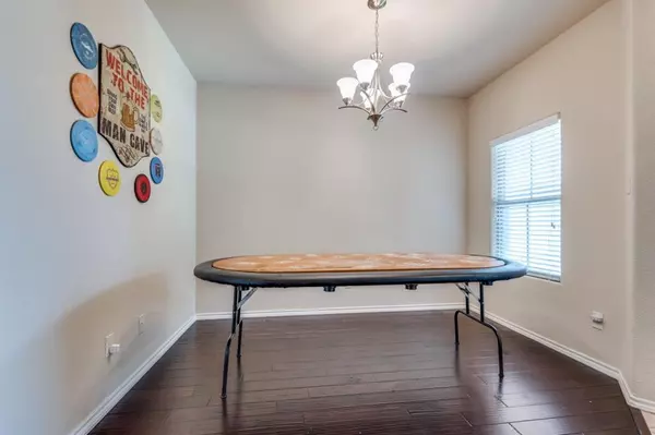 Fort Worth, TX 76028,1433 Sierra Blanca Drive