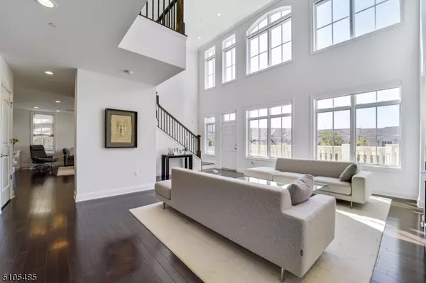 29 Sichel Ct, West Orange Twp., NJ 07052