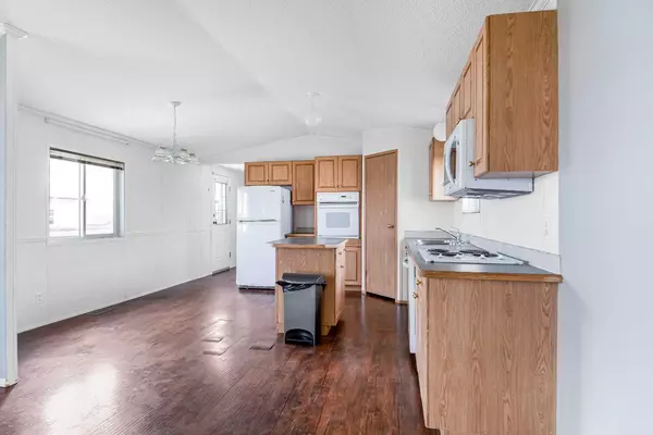 Clairmont, AB T8X 5G3,9603 102 AVE