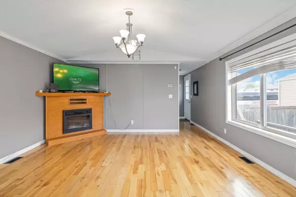 Fort Mcmurray, AB T9K 2H5,128 Caouette CRES