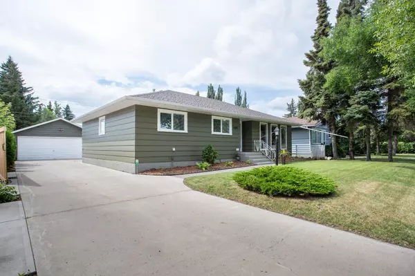 4605 46 Street, Lloydminster, SK S9V 0J4