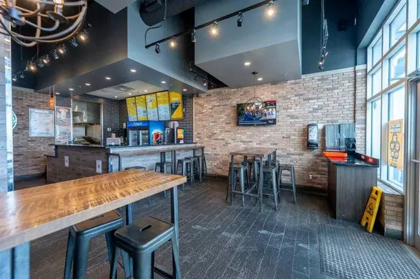 Calgary, AB T3M 3K9,80 Mahogany RD SE #1820
