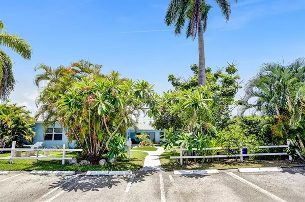 Pompano Beach, FL 33062,2695 SE 1st Ct #2