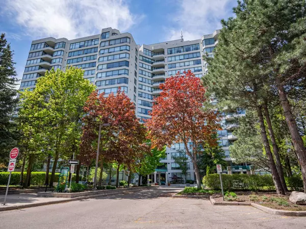 120 Promenade CIR #406, Vaughan, ON L4J 7W9