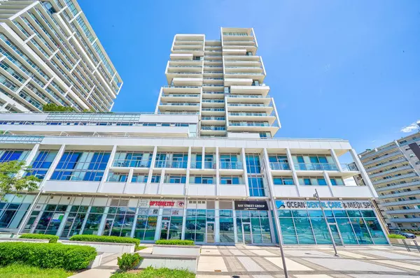 71 Speers RD #17, Oakville, ON L6K 0J2