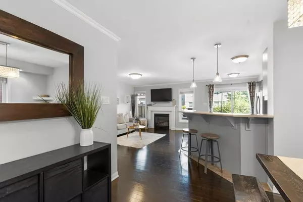 Milton, ON L9T 8B8,272 Woodley CRES