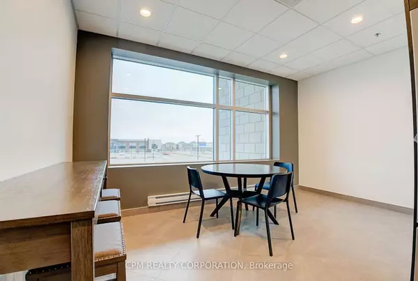 Oakville, ON L6L 0E3,3485 Rebecca ST #206