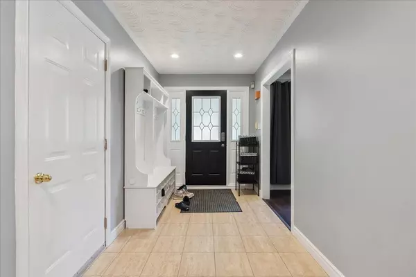 Hamilton, ON L8E 5A5,6 Grandview AVE