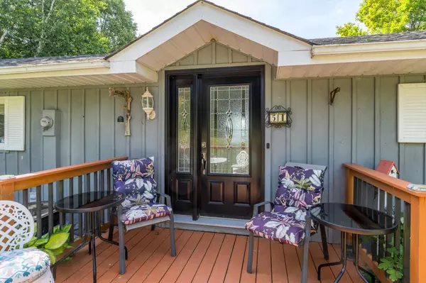 Selwyn, ON K0L 2W0,51 Darling DR