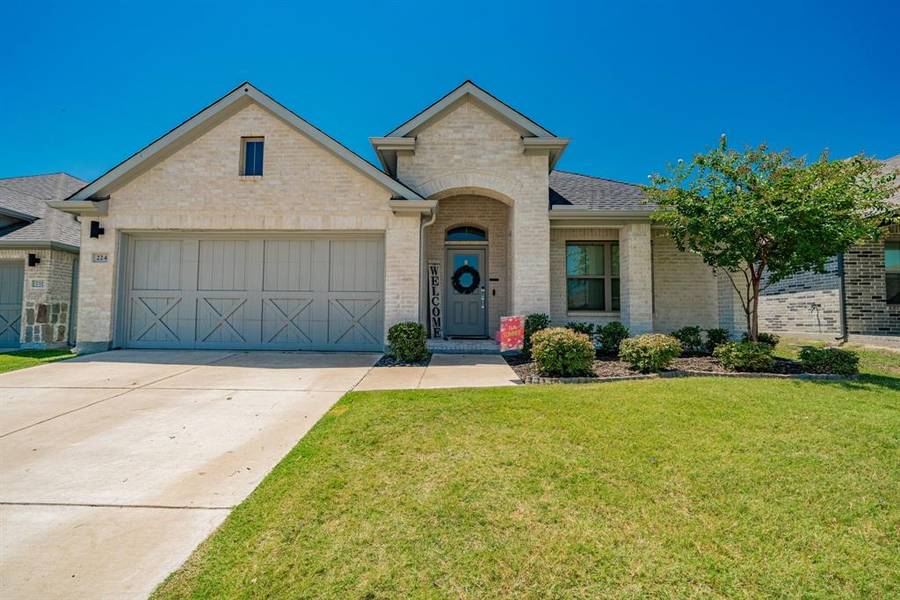 224 Chase Creek Drive, Lavon, TX 75166