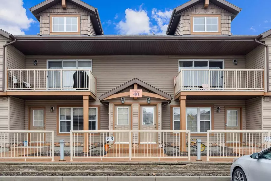 40 Panatella LNDG NW #101, Calgary, AB T3K 0K8